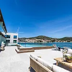 Marinus Marina