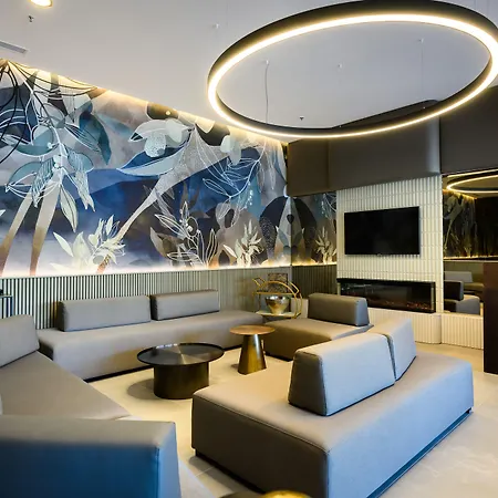 Marinus Hotel 4*