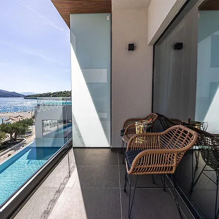 Marinus Hotel Marina (Bossoglina)