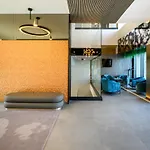Marinus Hotel