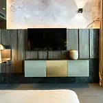 Marinus Hotel 4*