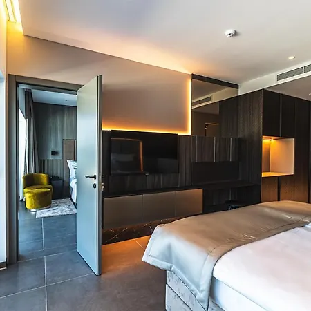 Marinus 4*