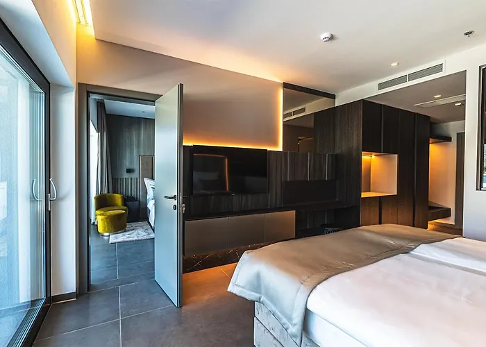 Marinus 4*