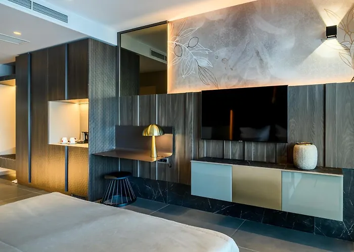 Marinus 4* مارينا