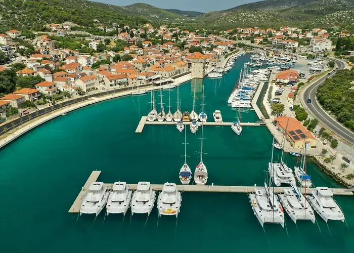 Marinus Hotel Marina