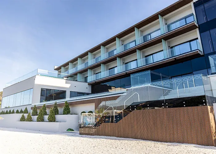 فندق Marinus 4*